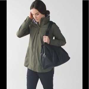 Lululemon OM the day duffle bag
